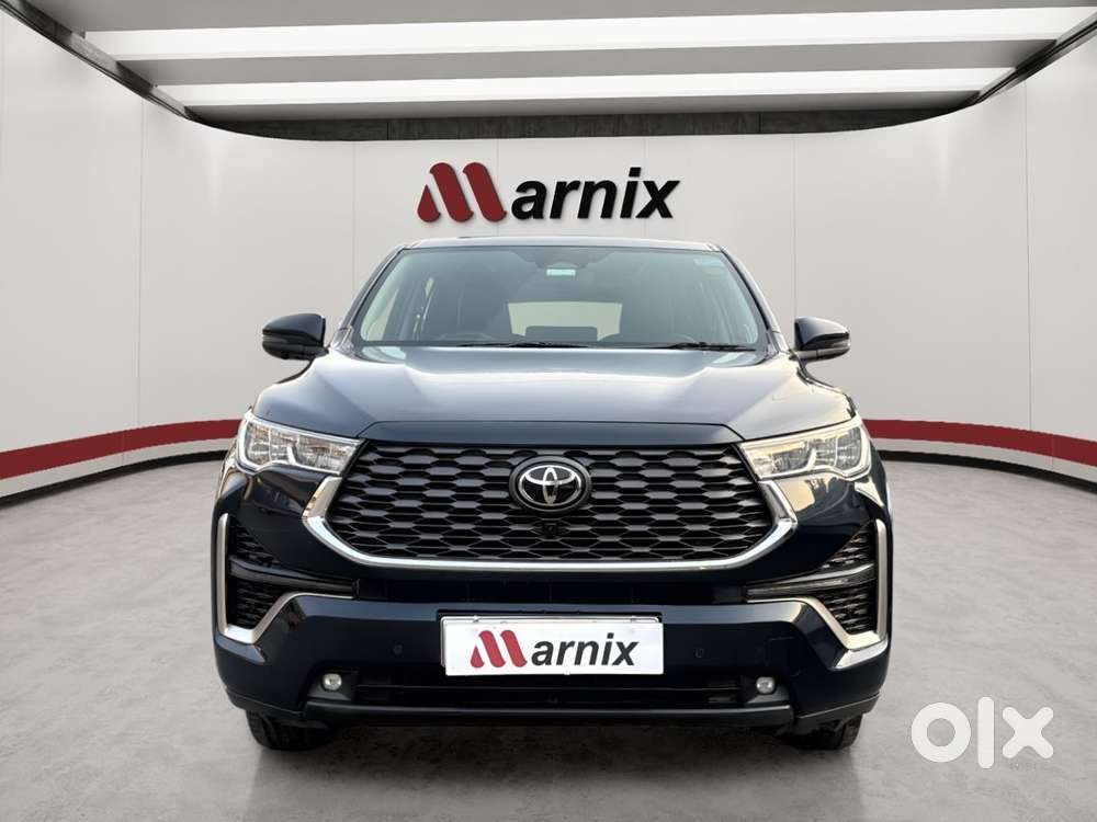 Toyota Innova Hycross 2.0 Zx Hybrid 7 Str, 2023, Petrol