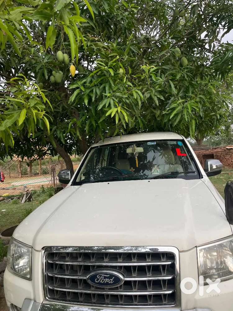 Ford Endeavour 2008