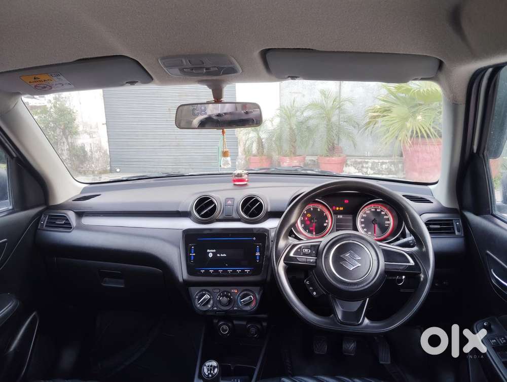 Maruti Suzuki Swift Vxi Optional, 2021, Petrol