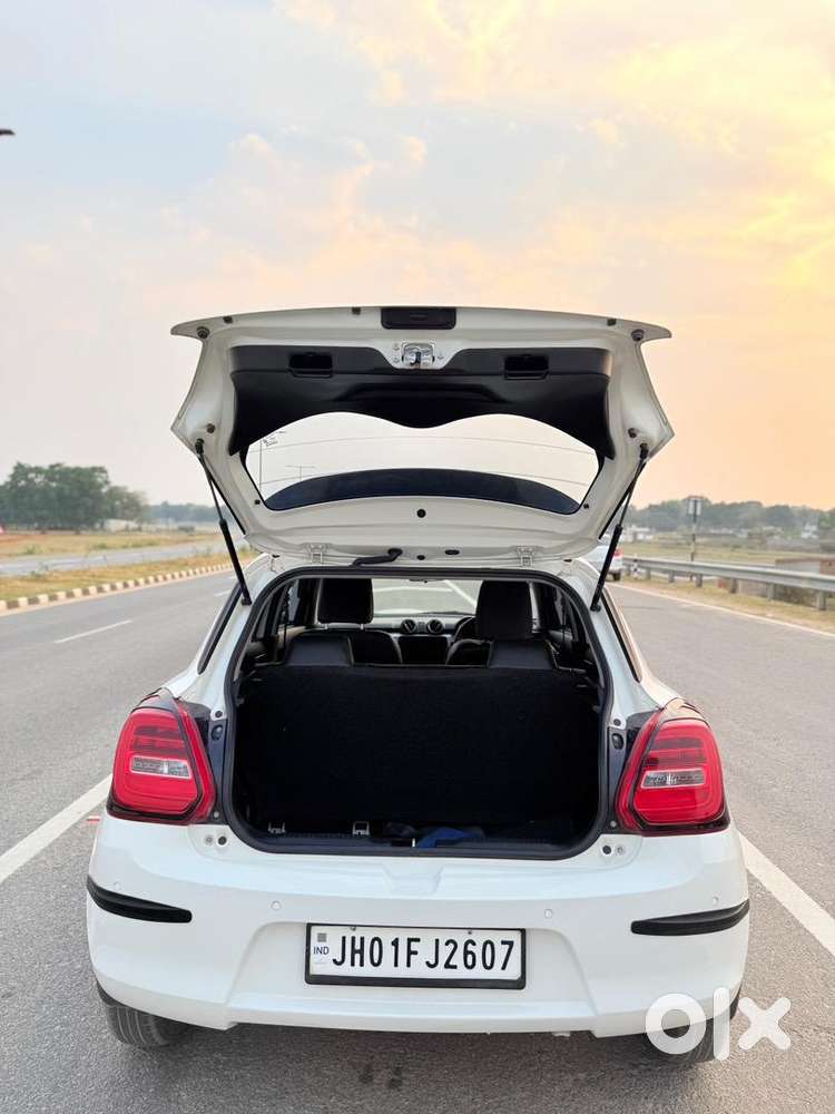 Maruti Suzuki Swift 2023 Petrol Well Maintained