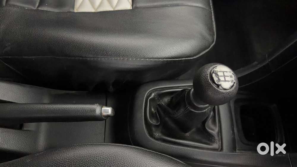 Maruti Suzuki Swift Zxi, 2016, Petrol