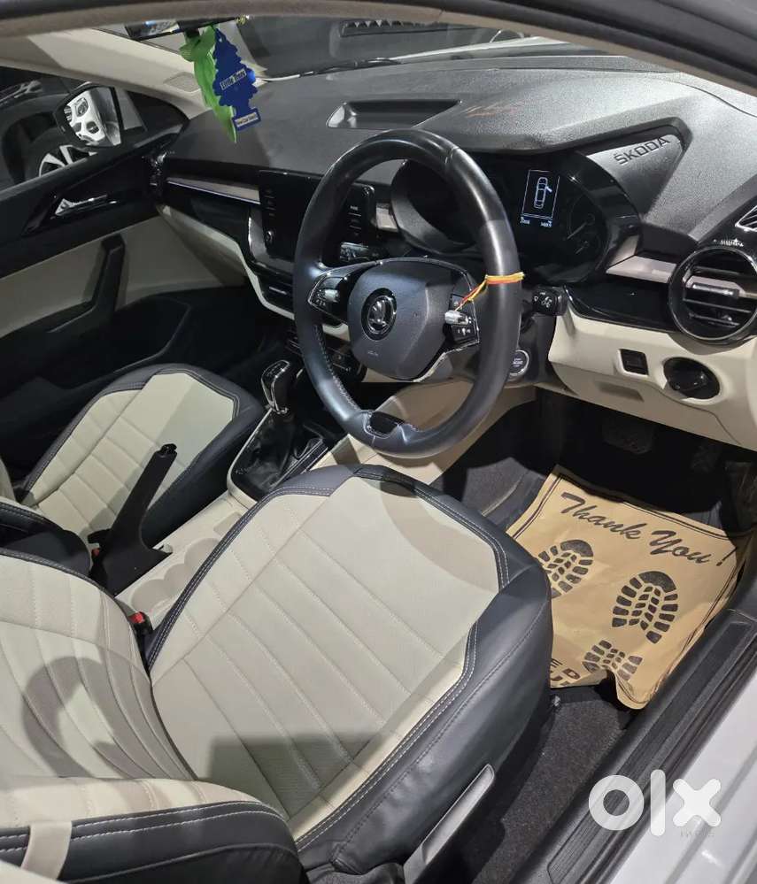 Skoda Slavia 1.0 Ambition Tsi 2023