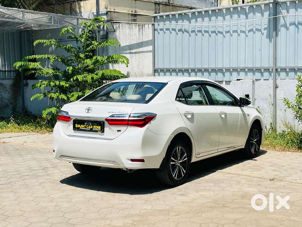 Toyota Corolla Altis Vl, 2017, Petrol