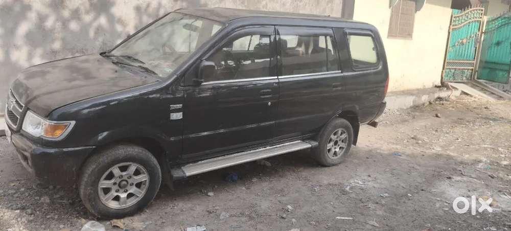 Chevrolet Tavera Neo 2011 Diesel Well Maintained
