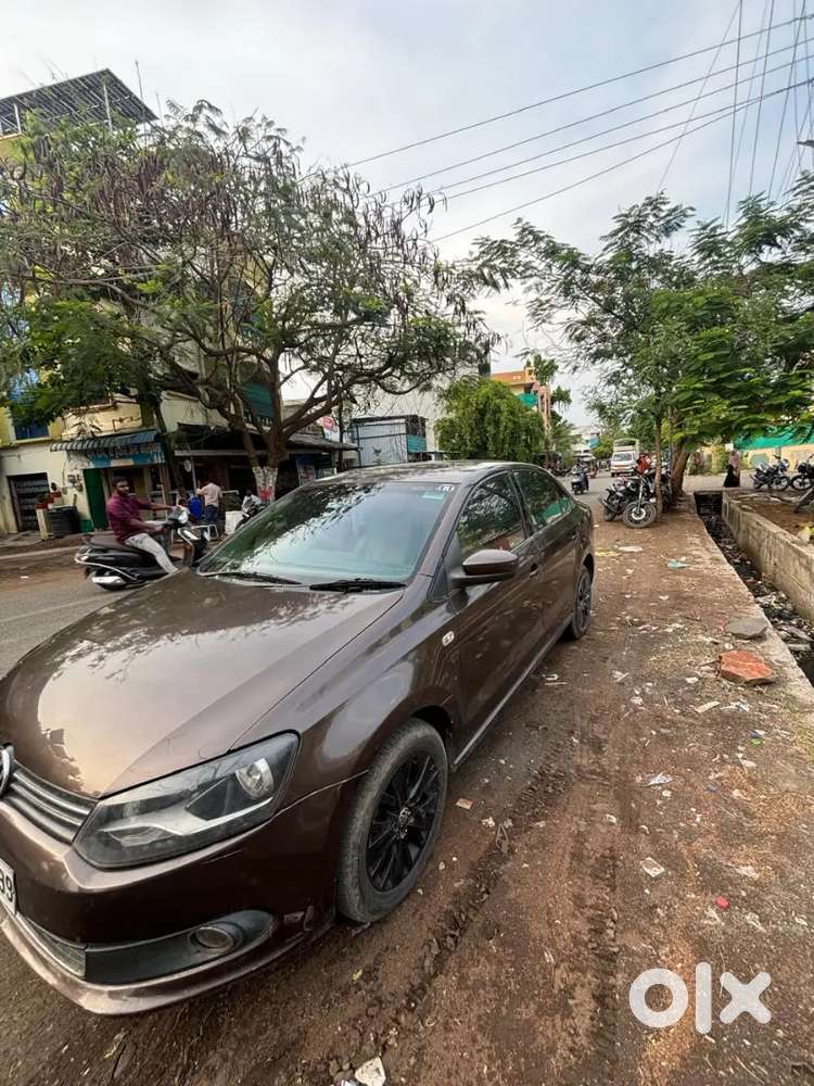 Volkswagen Vento 2014 Petrol 60000 Km Driven