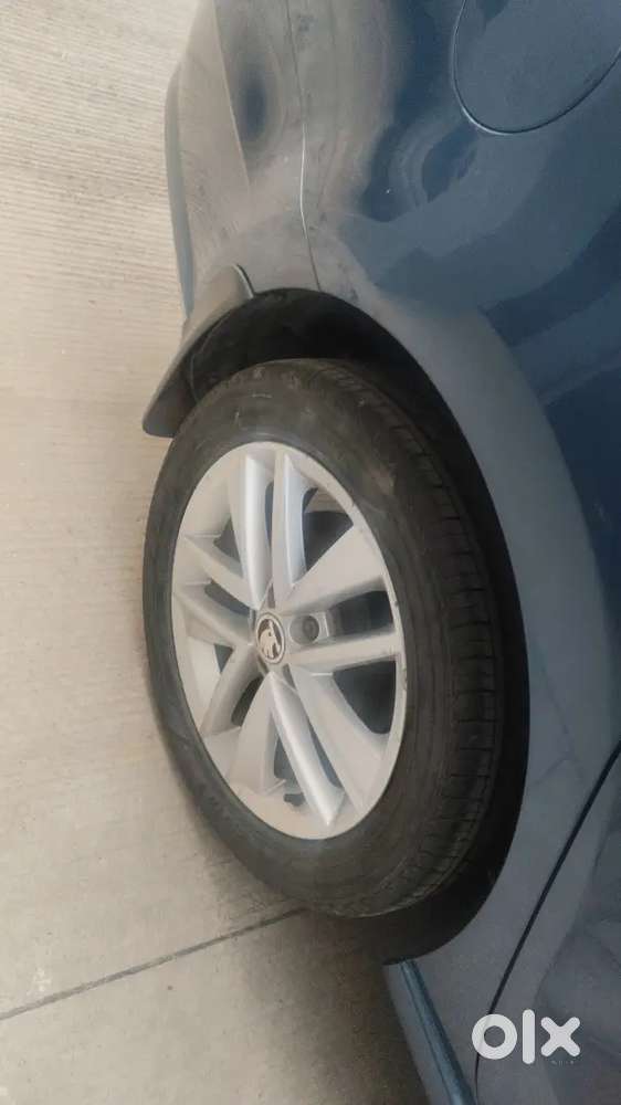 Skoda Rapid Elegance 1.6 Mpi Petrol 2017 Silk Blue
 For Sale.