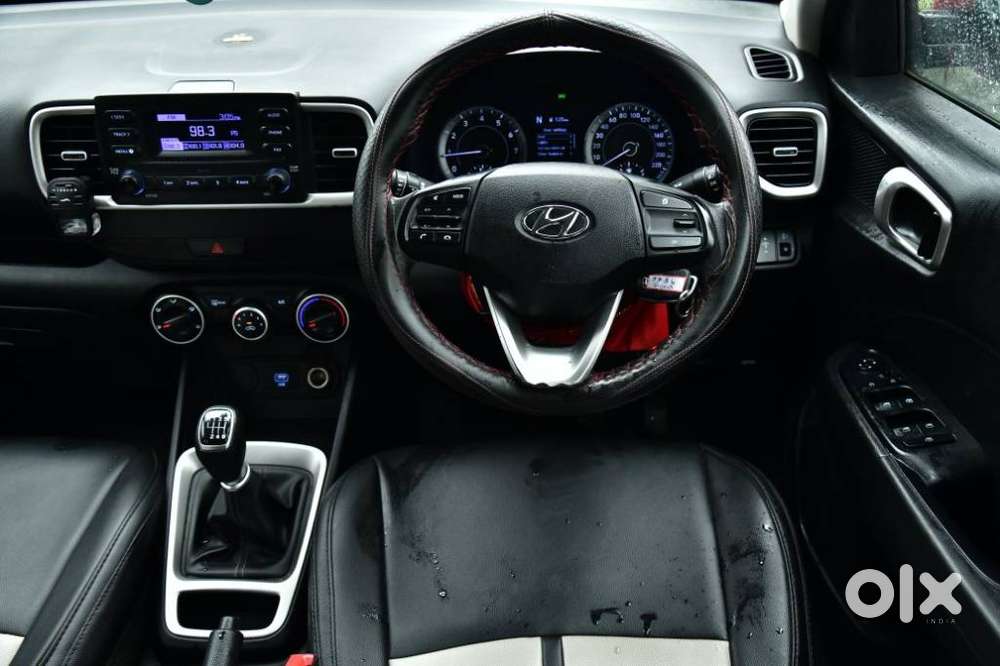 Hyundai Venue 1.0 S Turbo Imt, 2021, Petrol
