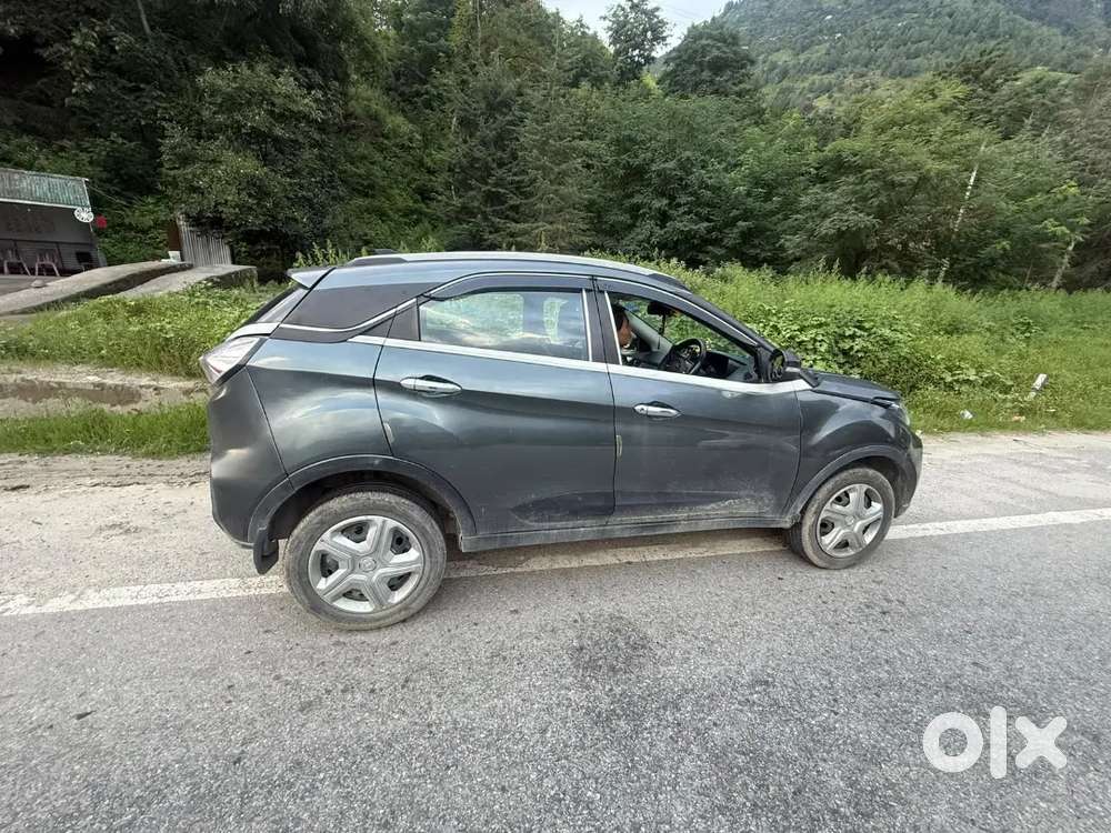 Tata Nexon Xm Plus 2023