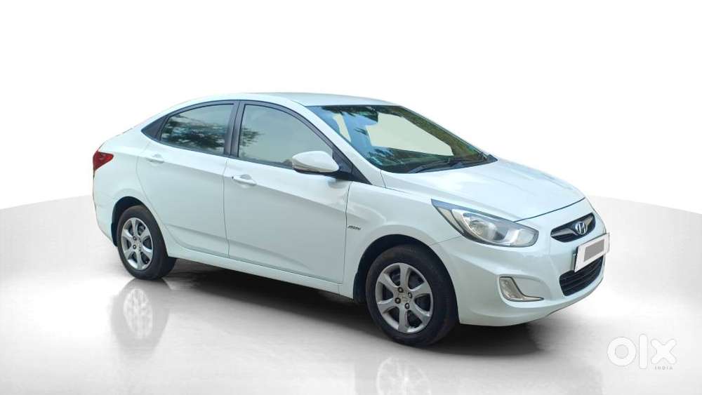 Hyundai Verna Vtvt 1.6 At Ex, 2013, Petrol