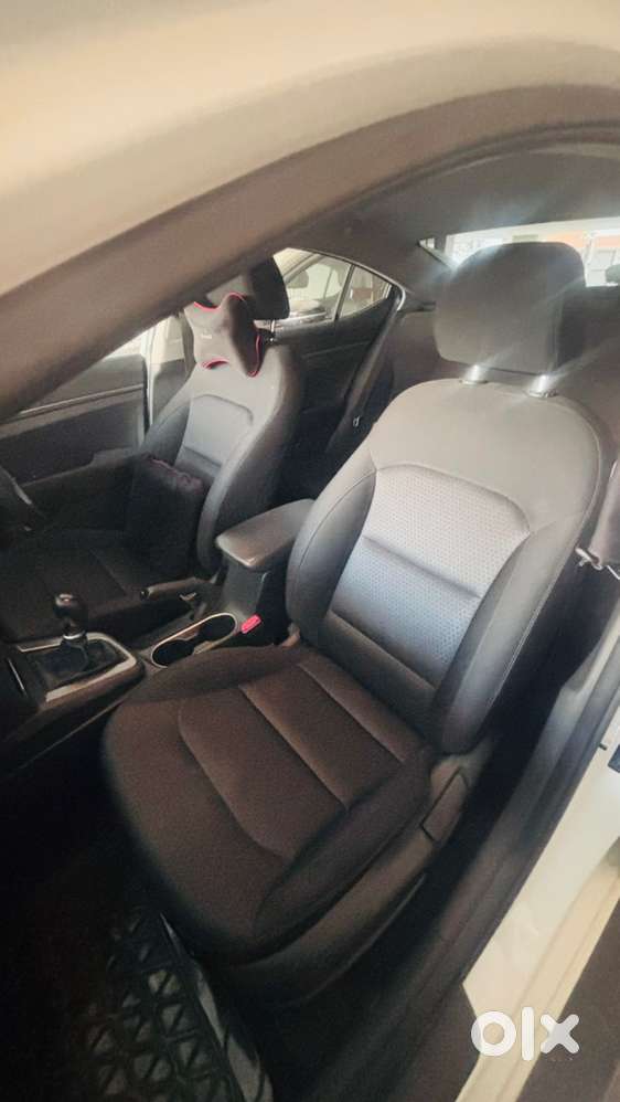 Hyundai Elantra Petrol 2018