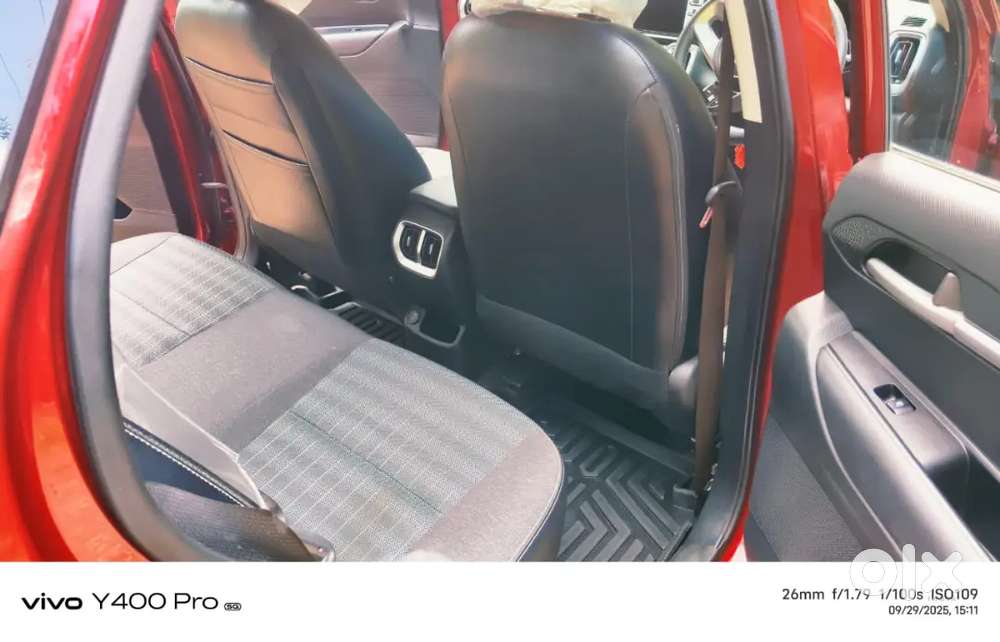 Good Condition, Compani Service, Low Km