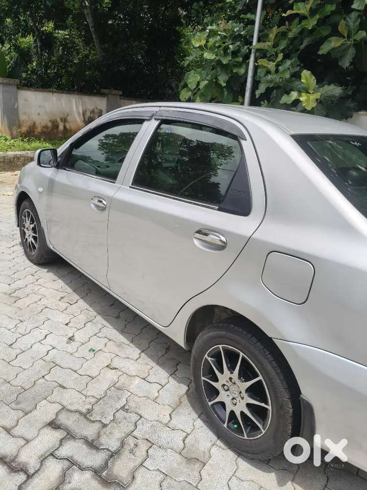 Toyota Etios 1.5 G 2016
