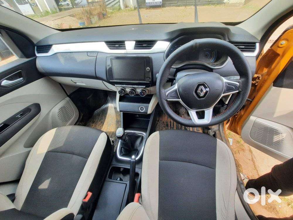 Renault Triber Rxz, 2020, Petrol