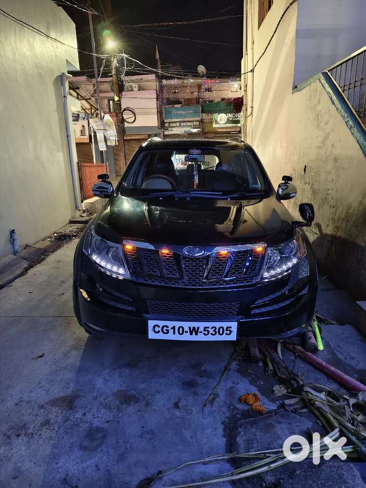 Mahindra Xuv500 2015