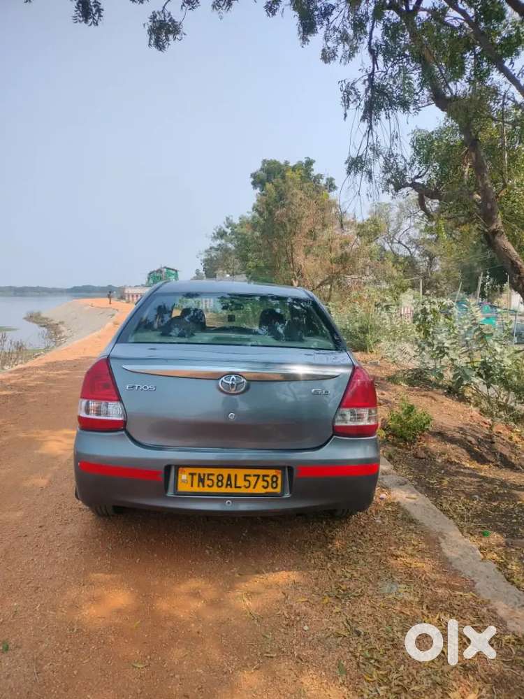 Toyota Etios 2016 Diesel 264000 Km Driven