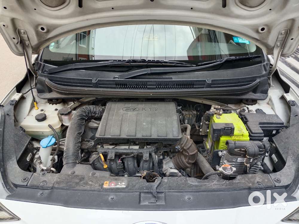 Hyundai Aura Sx Plus Automatic, 2020, Petrol