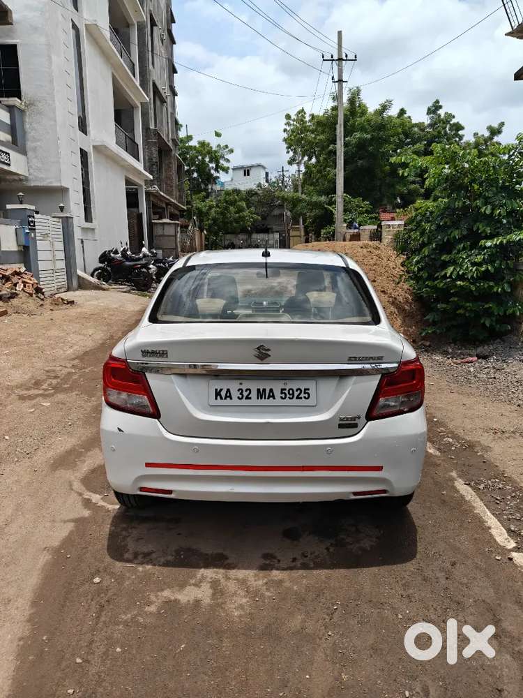 Maruti Suzuki Dzire 2017 Amt