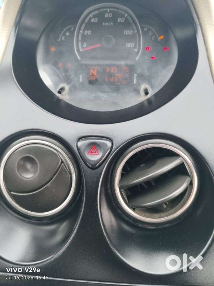 Tata Nano Xta, 2015, Petrol