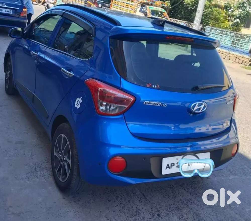 Hyundai Grand I10, Asta Top End 2017 Model Diesel 136000 Km Driven