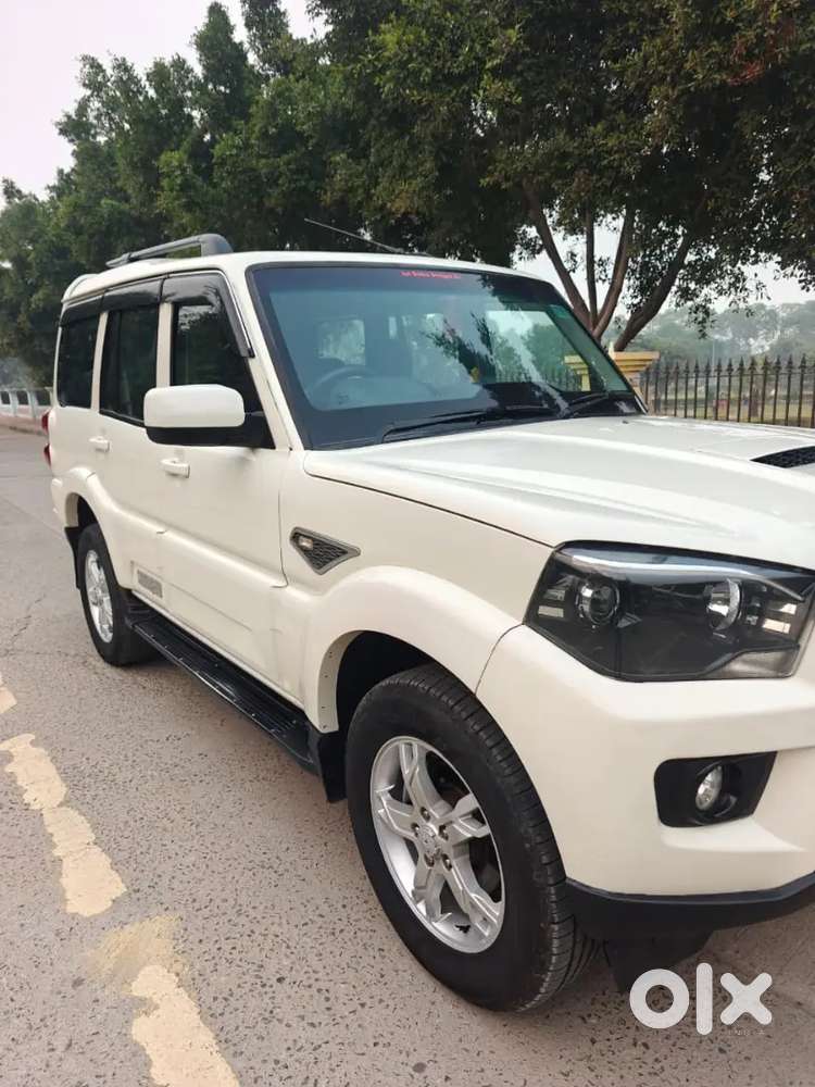 Mahindra Scorpio S7 2018 Diesel 65000 Km Driven