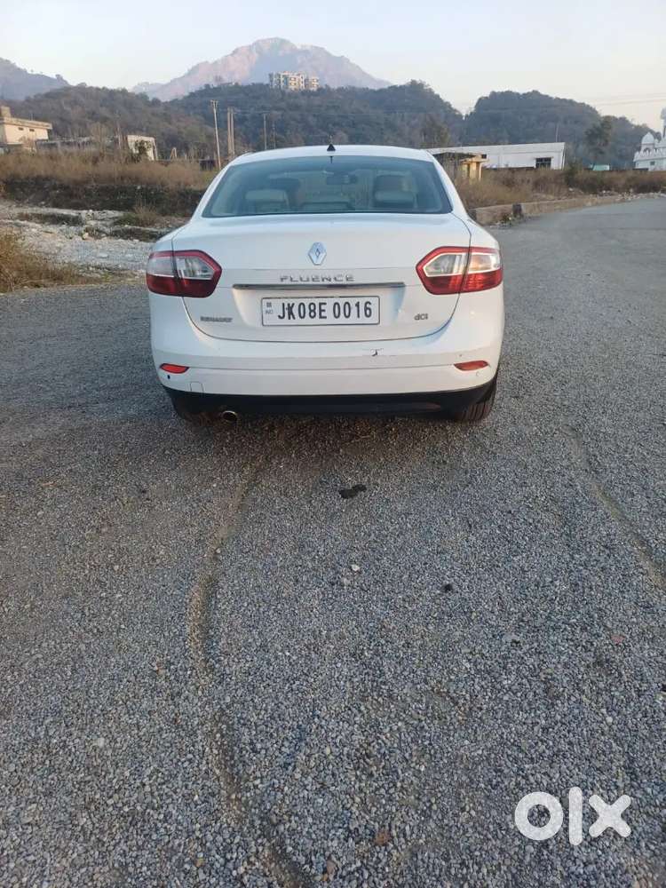 Renault Fluence 2015 Diesel 82000 Km Driven