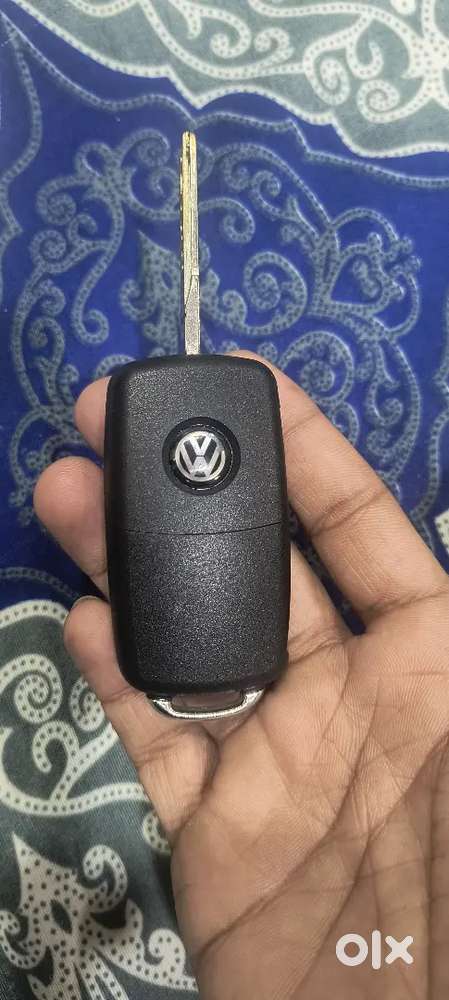 Excellent Condition, Single Hand Use
No Brand New Condition