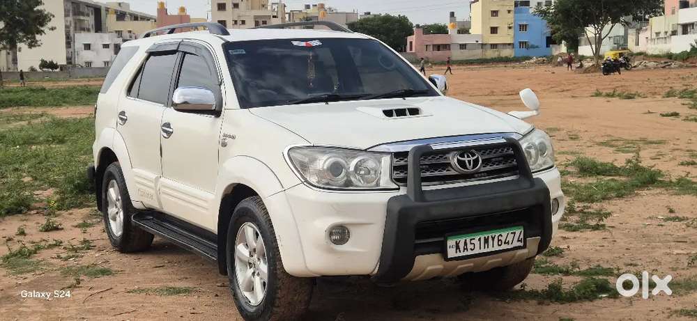 Toyota Fortuner 2011 Diesel