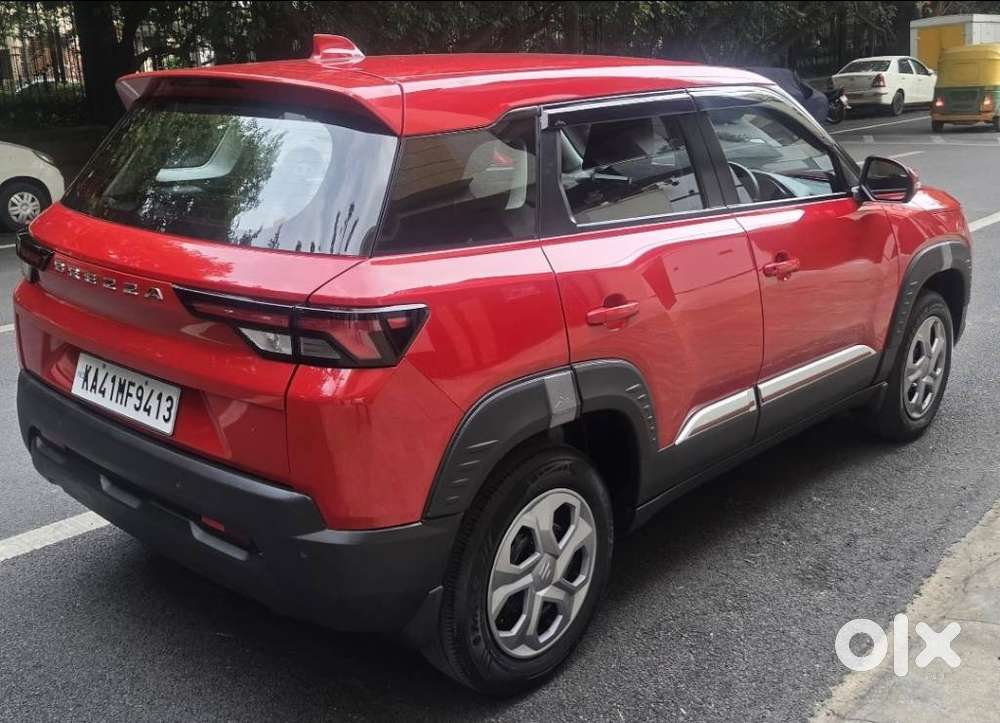 Maruti Suzuki Brezza 1.5 Vxi Smart Hybrid, 2025, Petrol
