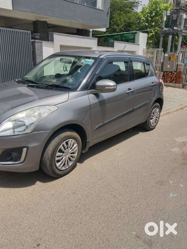 Maruti Suzuki Swift Vxi Abs Bsiv, 2015, Petrol