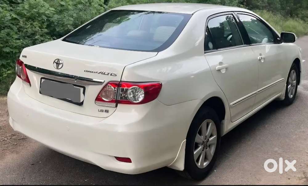 Toyota Corolla Altis 2013 Petrol Well Maintained