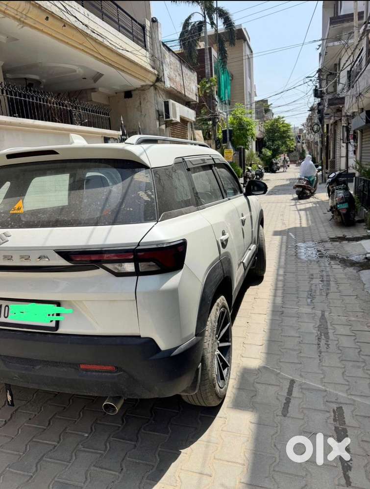 Maruti Suzuki Brezza 2024 Petrol 19000 Km Driven