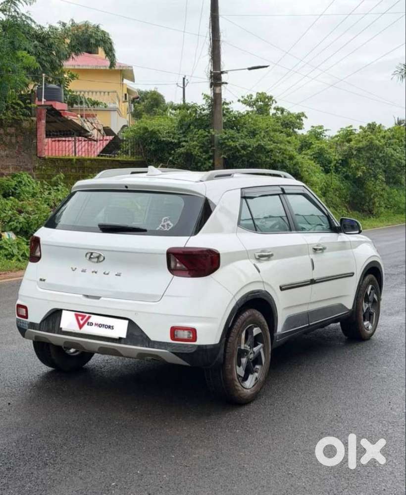 Hyundai Venue E Diesel, 2021, Diesel