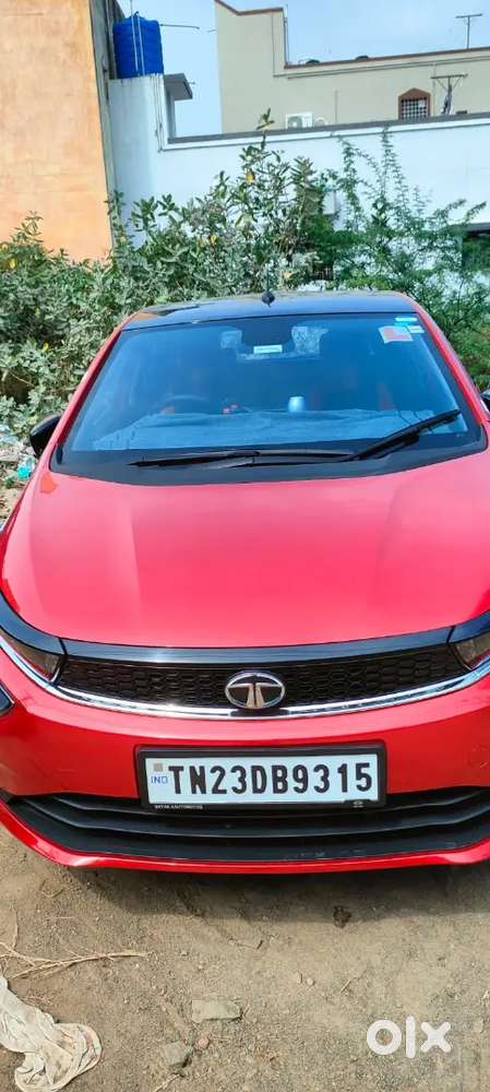 Tata Altroz Petrol Good Condition