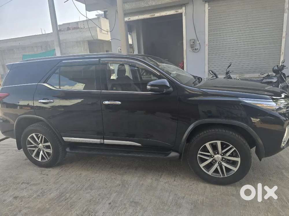 Toyota Fortuner 3.0 4x4 2019