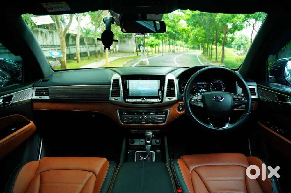 Mahindra Alturas G4 4wd At, 2019, Diesel