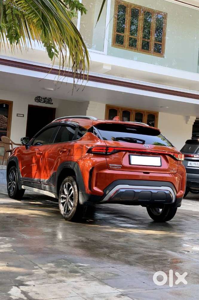 Toyota Urban Cruiser Taisor V 1.0 Petrol At, 2024, Petrol