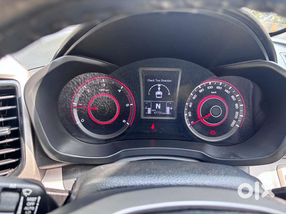 Mahindra Xuv300 W8 Diesel, 2020, Diesel
