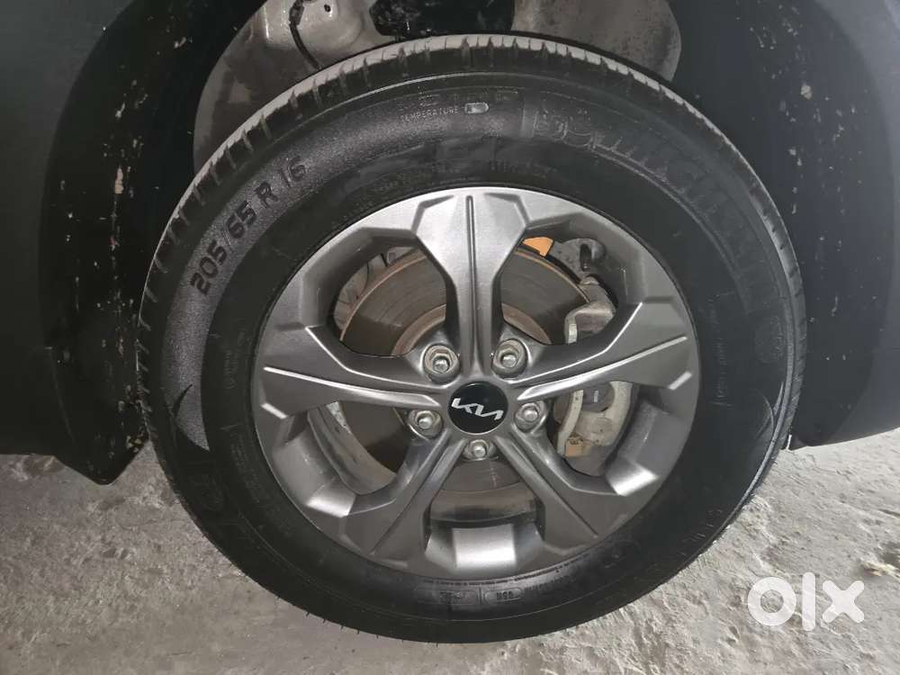 Kia Seltos 2023 Petrol 35000 Km Driven
