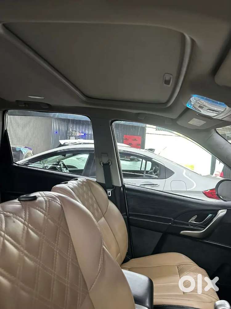 Mahindra Xuv500 2019