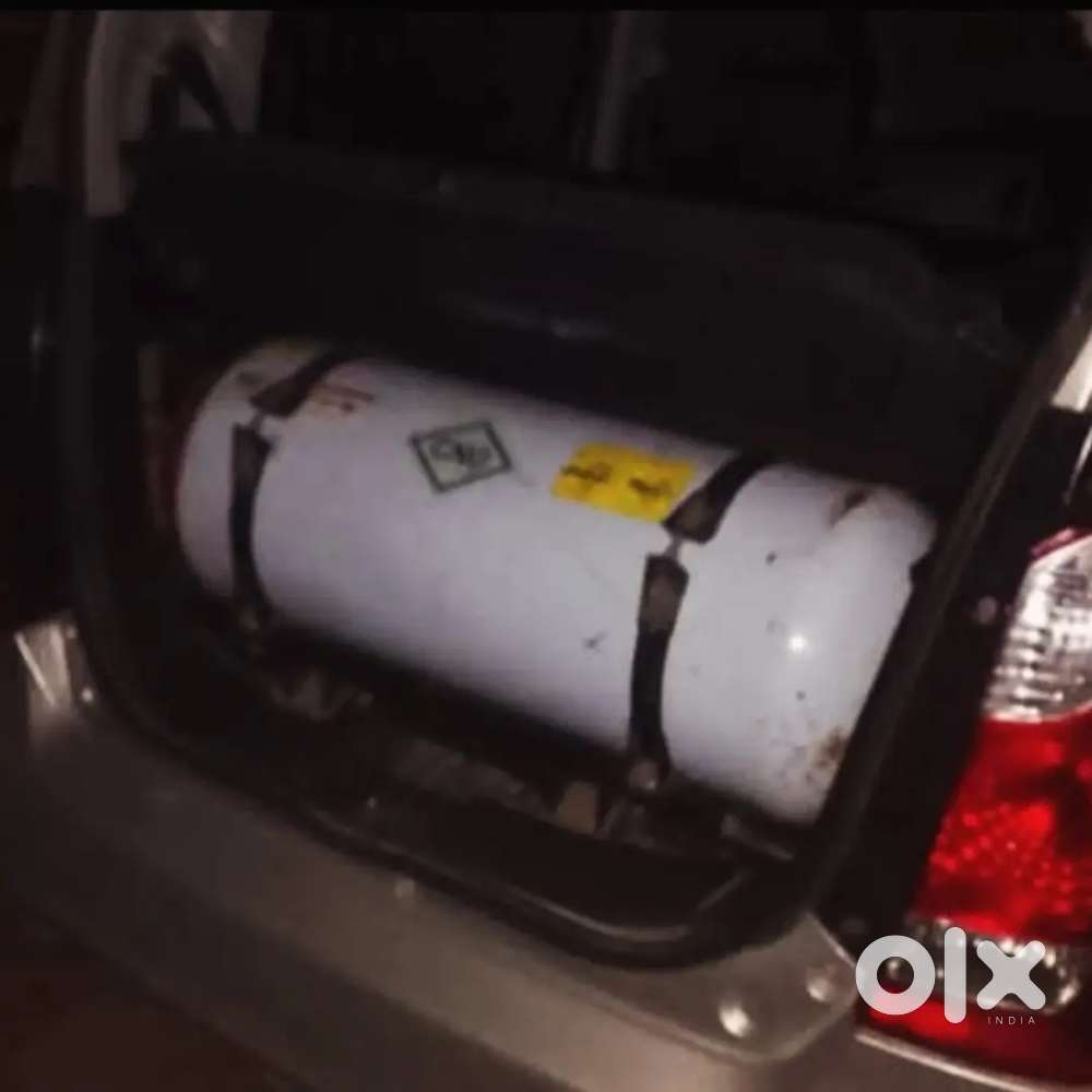 Lady Driven Cng Wagon R For Urgent Sale