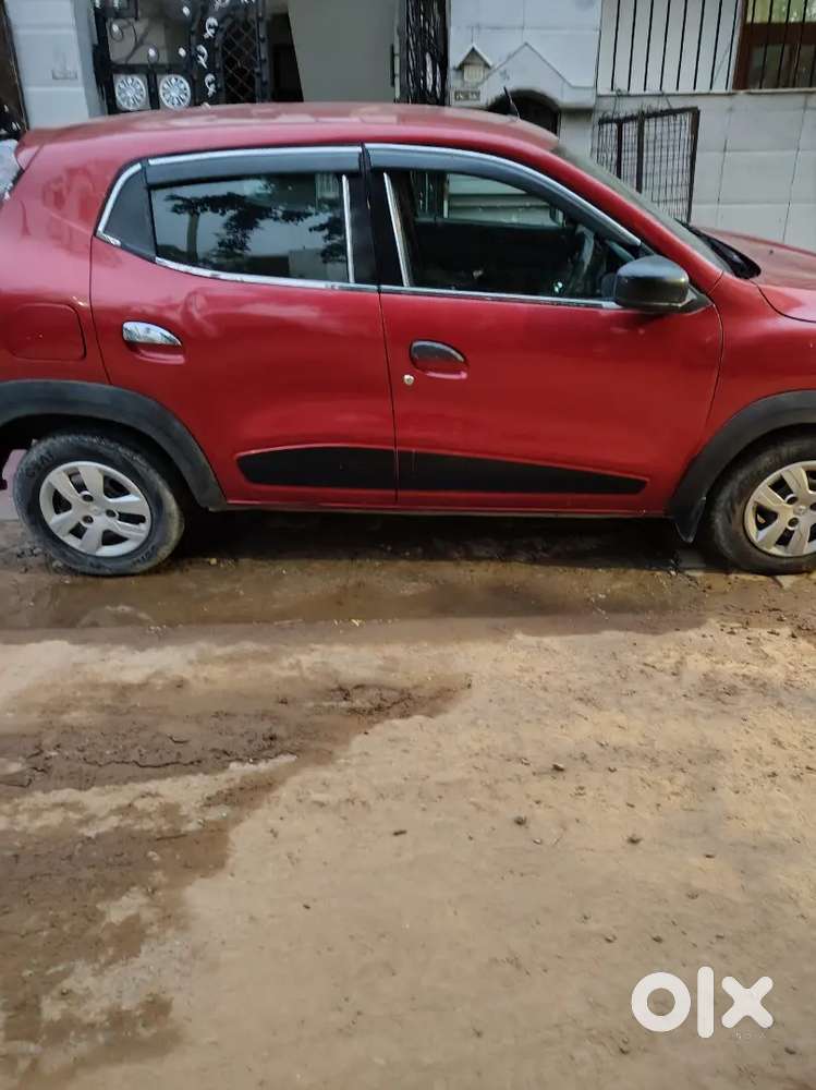 Renault Kwid Fully Loaded  Less Driven  Neat & Clean  New Battery
