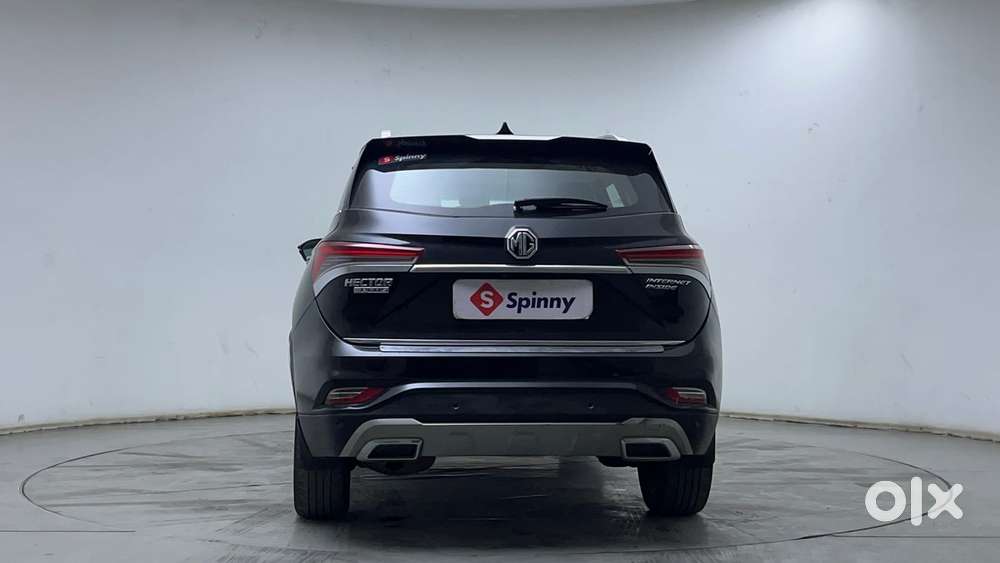 Mg Hector Plus 1.5 Sharp Turbo Cvt 6 Str, 2022, Petrol
