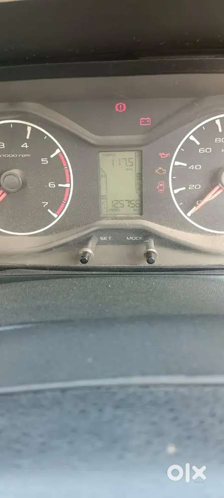 Mahindra Scorpio 2.2 S3 2016