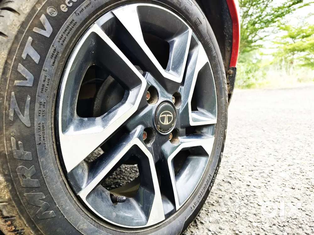 Tata Tiago 1.2 Xz+ Petrol 2021