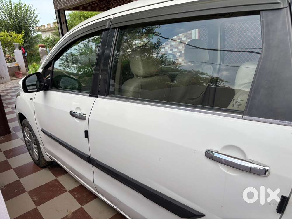 Maruti Suzuki Ertiga Vdi 2015