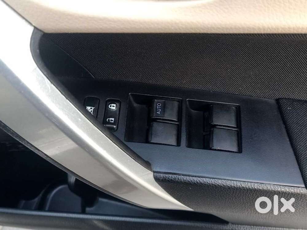 Toyota Corolla Altis 2013-2017 G Mt, 2015, Petrol