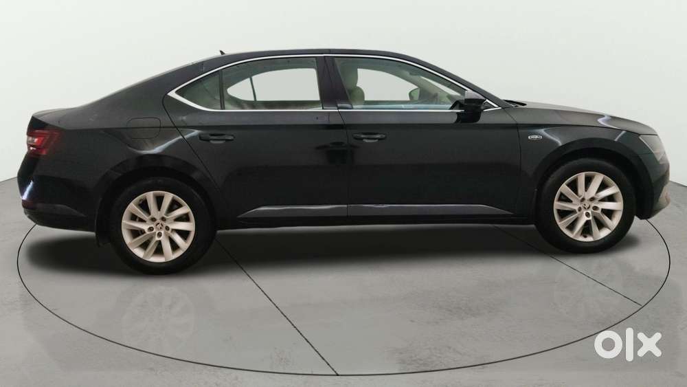 Skoda Superb Lk 1.8 Tsi At, 2016, Petrol