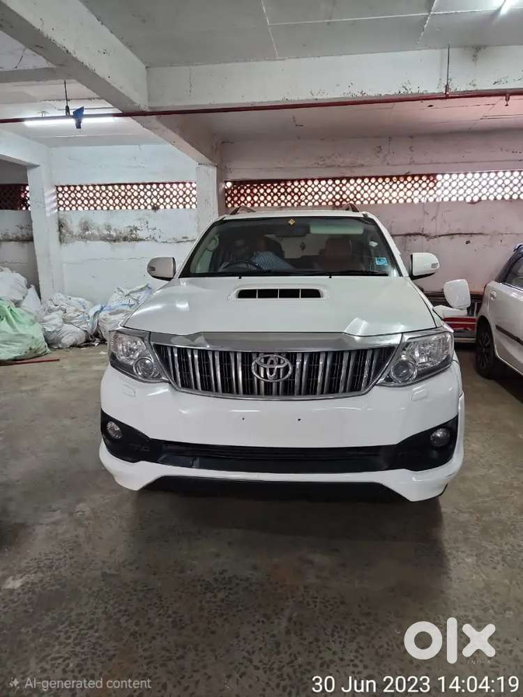 Toyota Fortuner Diesel 2012