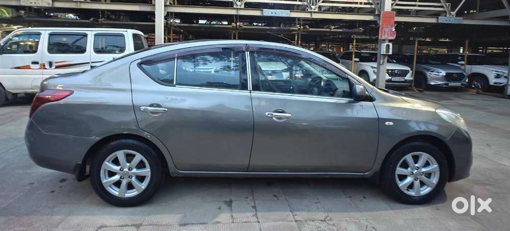 Nissan Sunny Xv Premium Pack (leather), 2012, Diesel