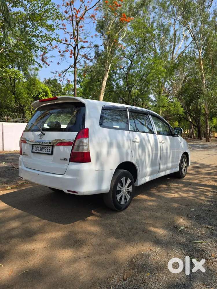 Toyota Innova 2.5 Ev 2013